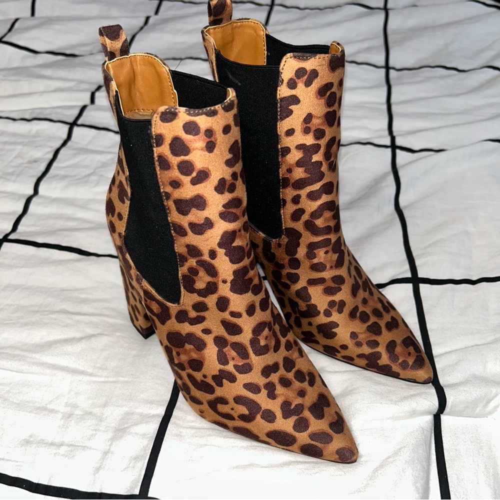 Leopard Print High Heels!